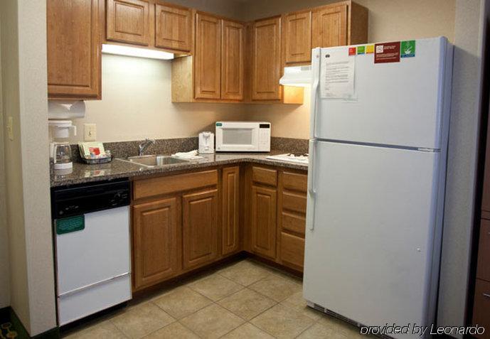 TownePlace Suites Detroit Warren Kamer foto