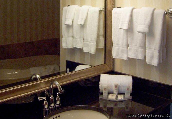 TownePlace Suites Detroit Warren Buitenkant foto