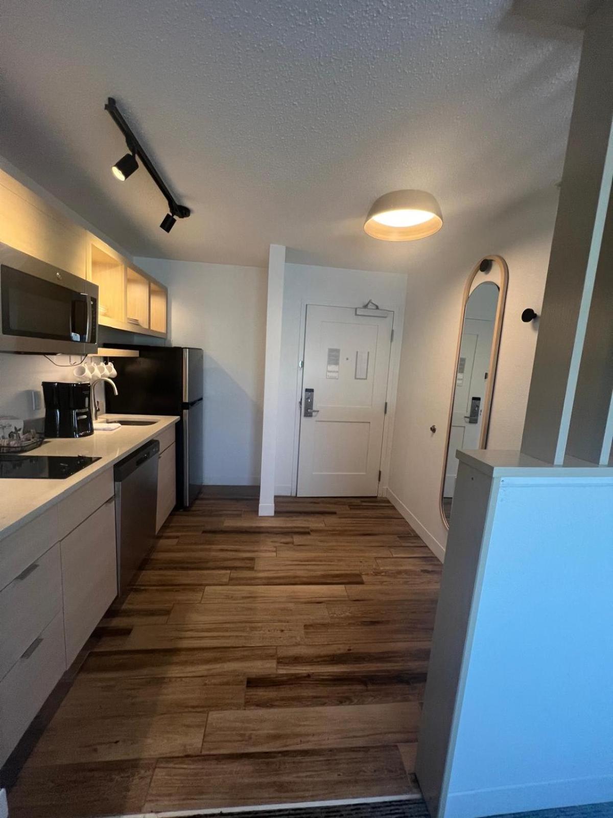 TownePlace Suites Detroit Warren Buitenkant foto