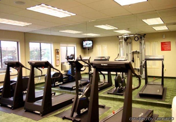 TownePlace Suites Detroit Warren Buitenkant foto